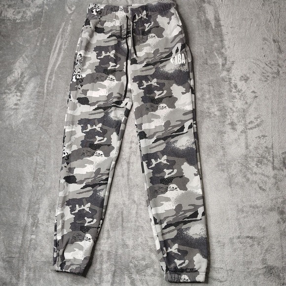 NBA Joggers Mens Medium White Gray Camo Sweatpants Drawstring Warm Up Athleisure - Picture 1 of 16
